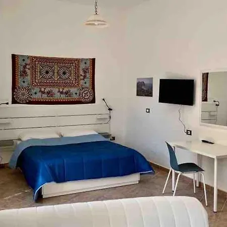 Guest house Nose